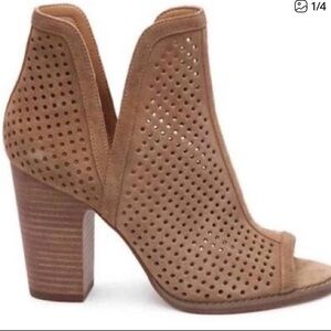 Lucky Brand Suede Tan Peep
Toe Bootie